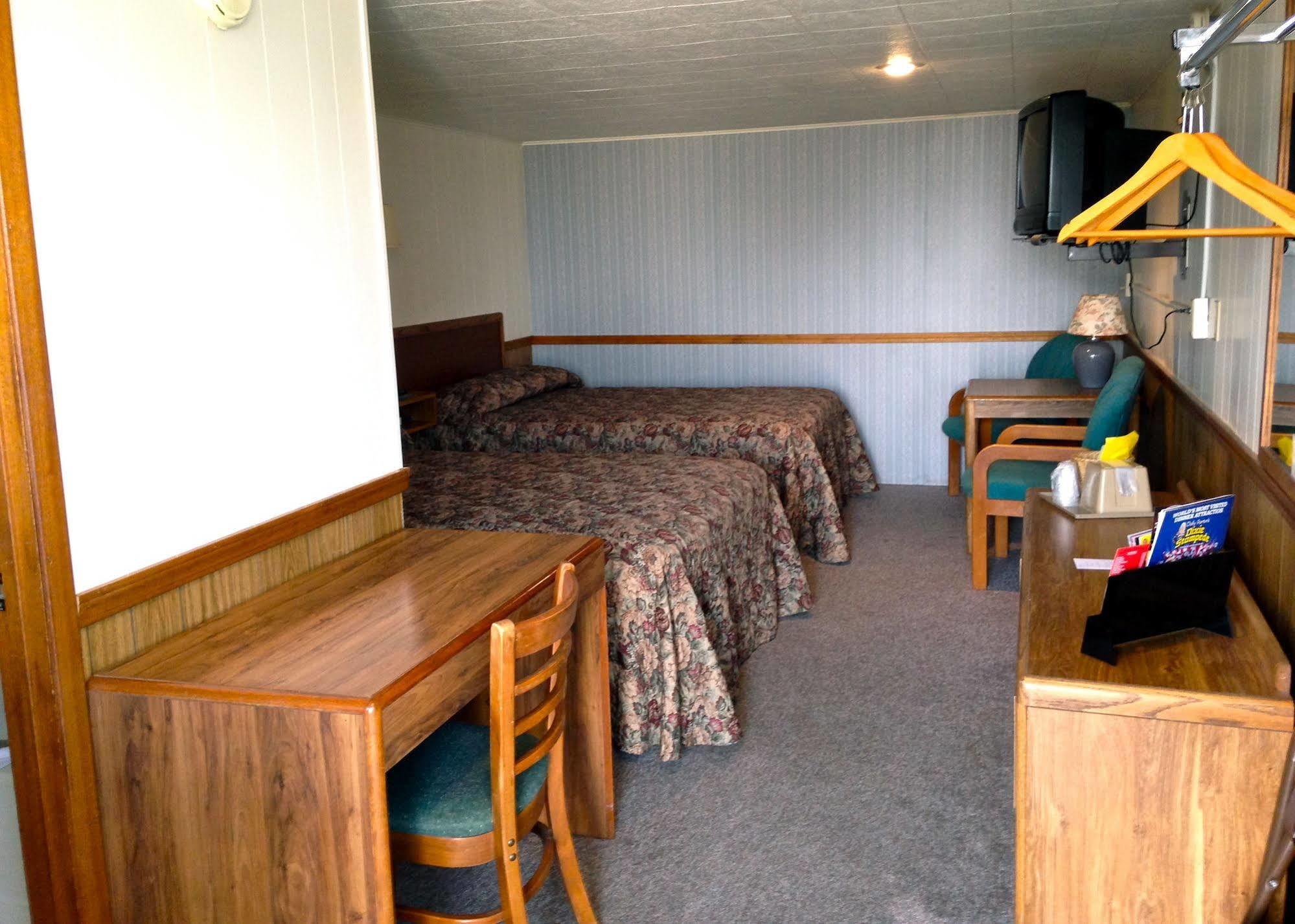 Ridgeview Motel Branson Exterior photo
